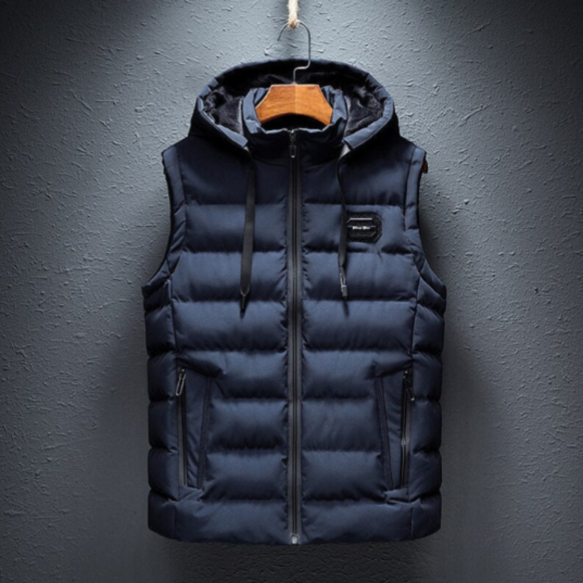 The Winslow Men’s Lightweight Puffer Quilted Vest with Hood