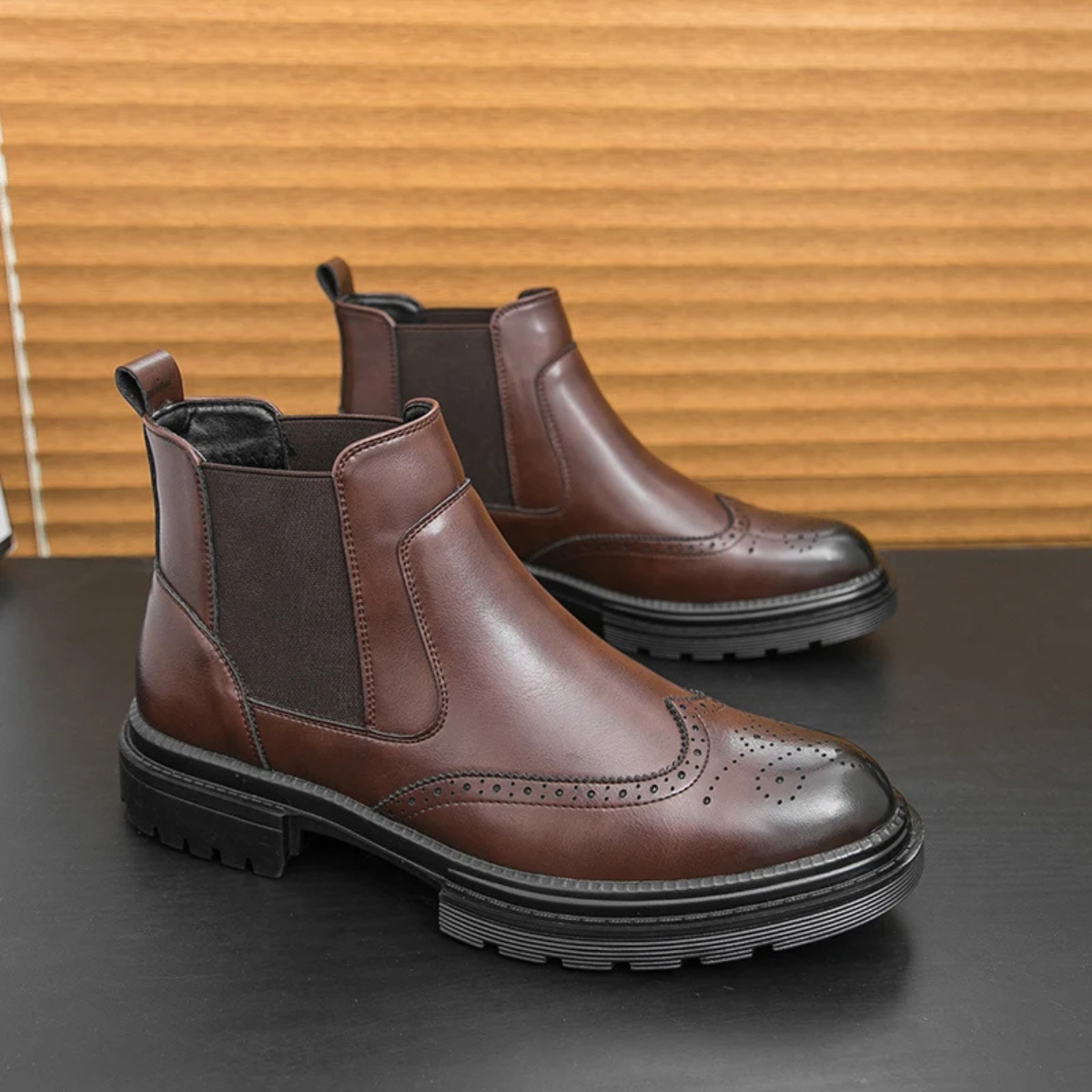 The Sarzana Men’s Vintage Anti Slip Sole Leather Chelsea Boots