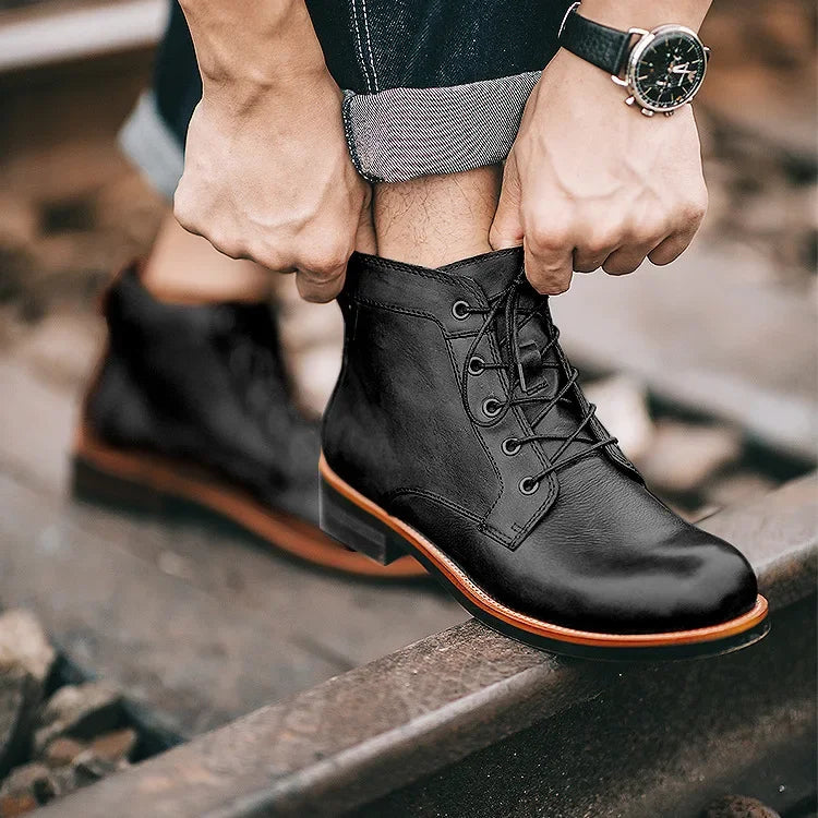 The Lucca Men’s Lace Up Vintage Leather Ankle Boots