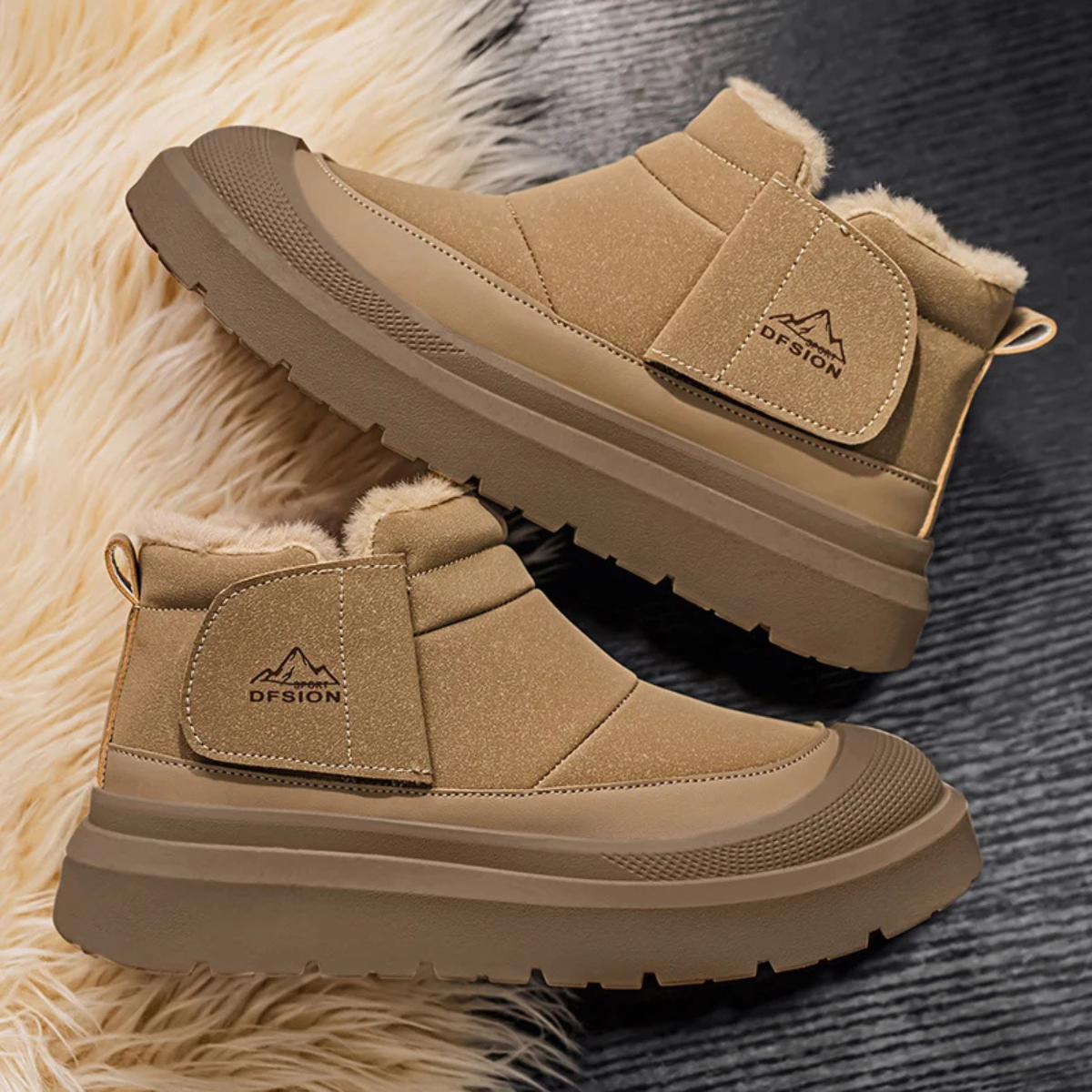 The Frascati Men’s Waterproof Fur Lined Slip On Anti Slip Ankle Snow Boots