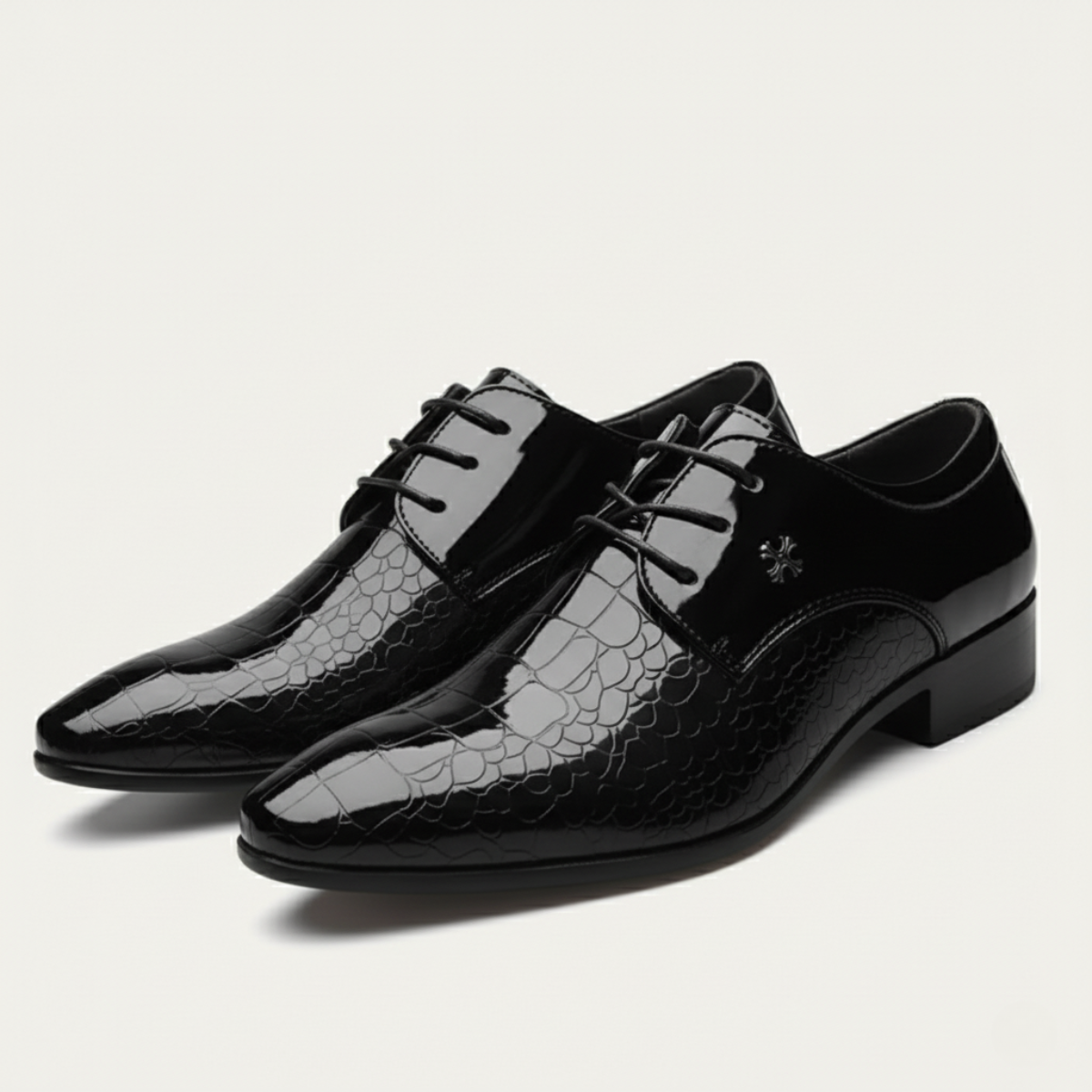 The Bardolino Men’s Patent Leather Smart Shoe – Pointed Toe Glossy Dress Shoes