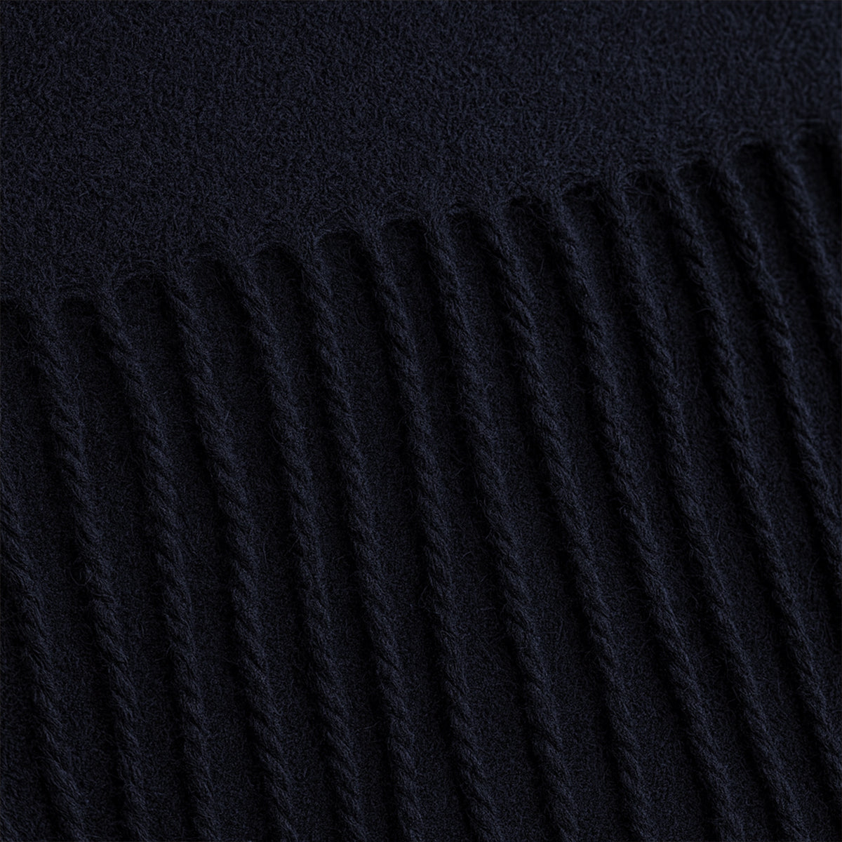The Marais Cashmere Merino Scarf for Men - Black