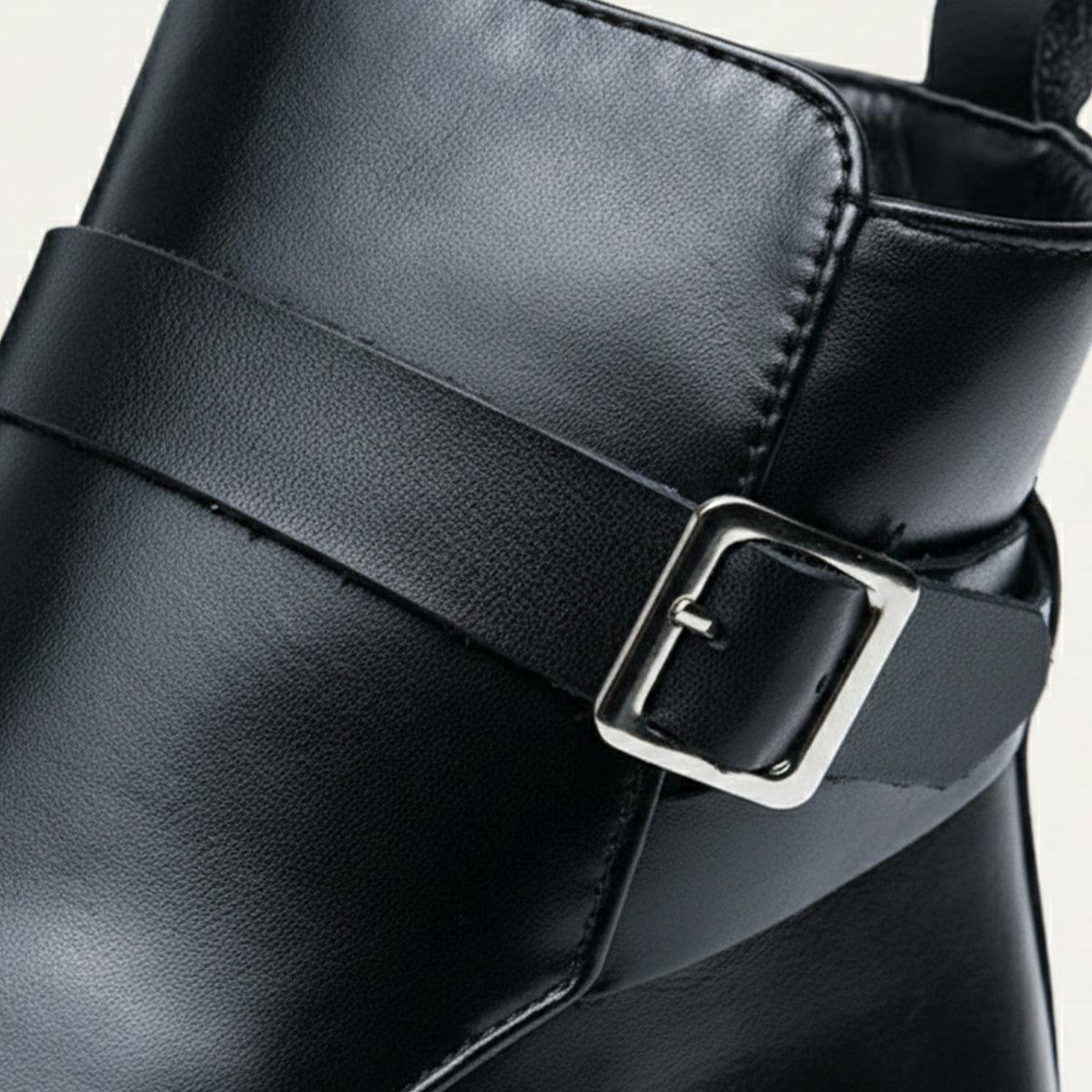 The Franciacorta Men’s Leather Ankle Boots with Side Zip & Non Slip Sole