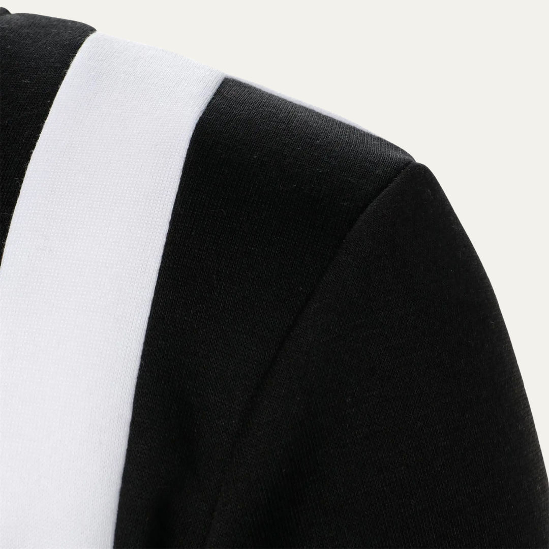 The Costa Rei Men’s Light Zip Up Jacket