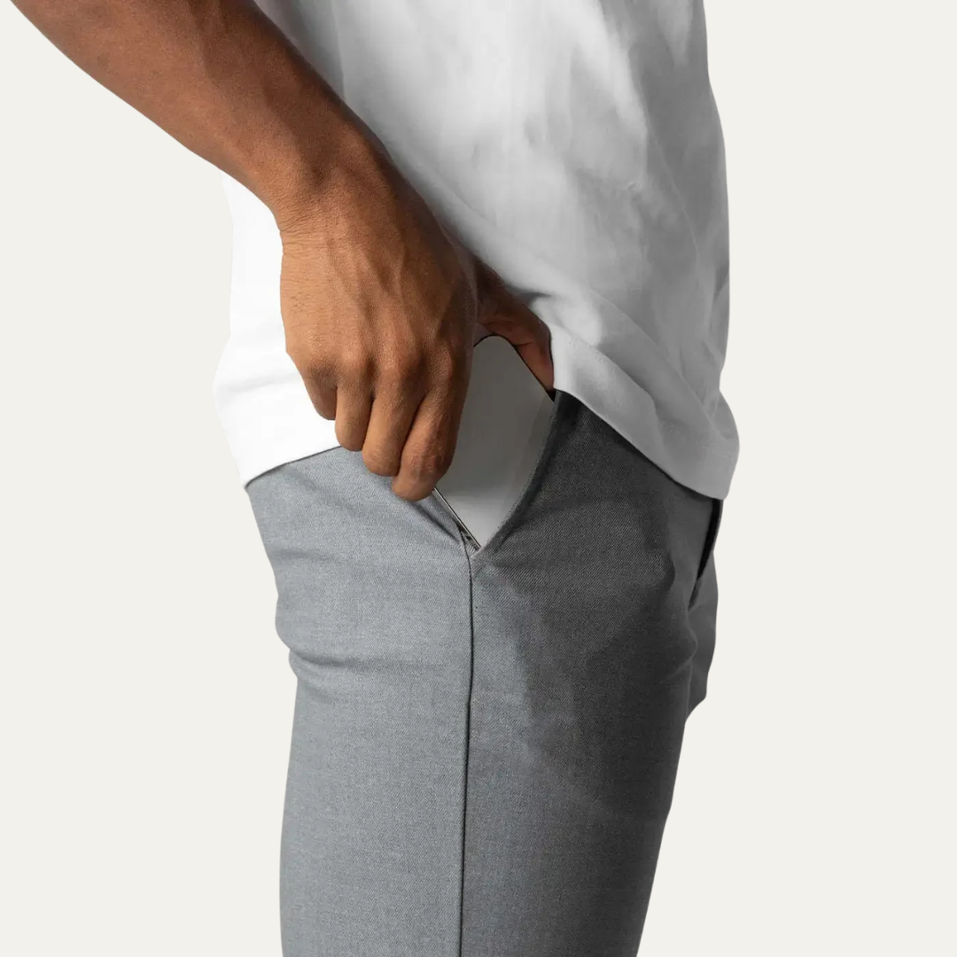 The La Maddalena Men’s Slim Fit Casual Stretch Chino Pants