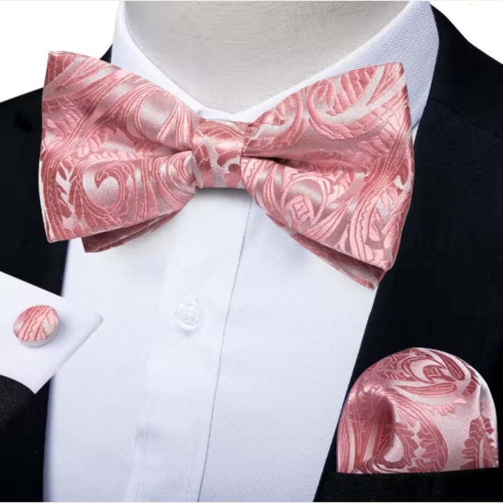 The Ashbury Men’s Bow Tie with Pocket Square & Cufflinks Set – Light Pink