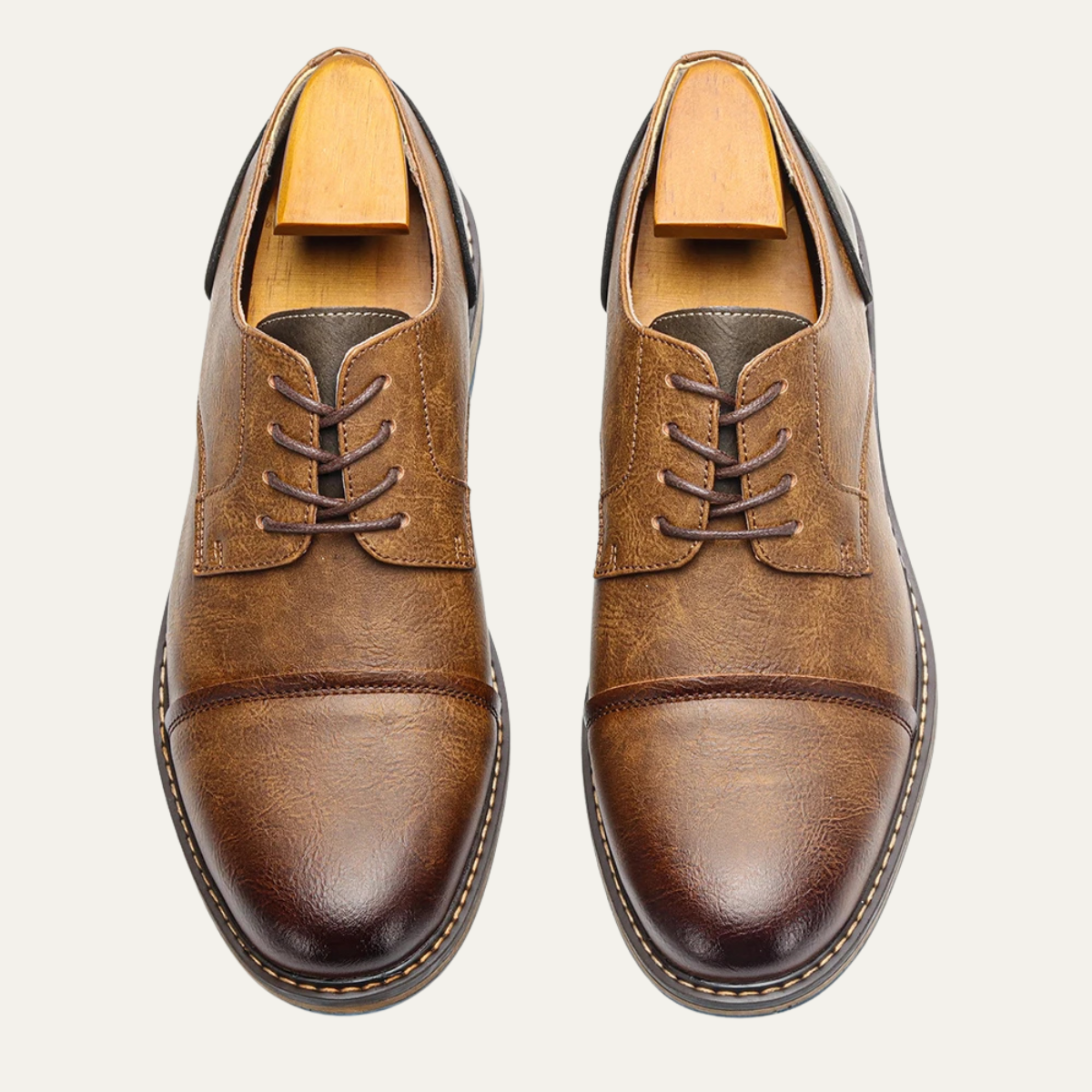 The Monferrato Men’s Retro Lace Up Leather Oxford Shoes