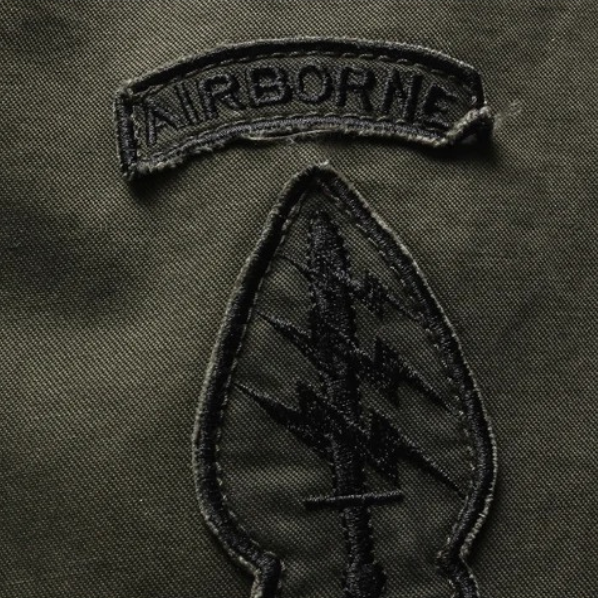 The Aberdeen Men’s Trendy Cargo Cotton Jacket with Pockets