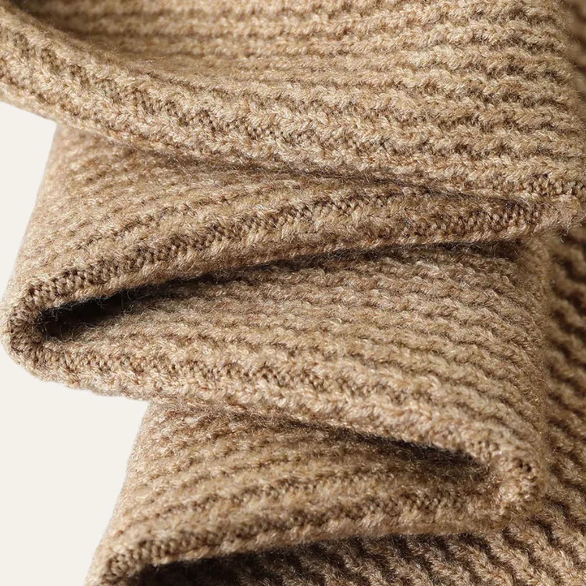 The Moncalvo Men’s Cashmere Knit Shirt Collar Sweater