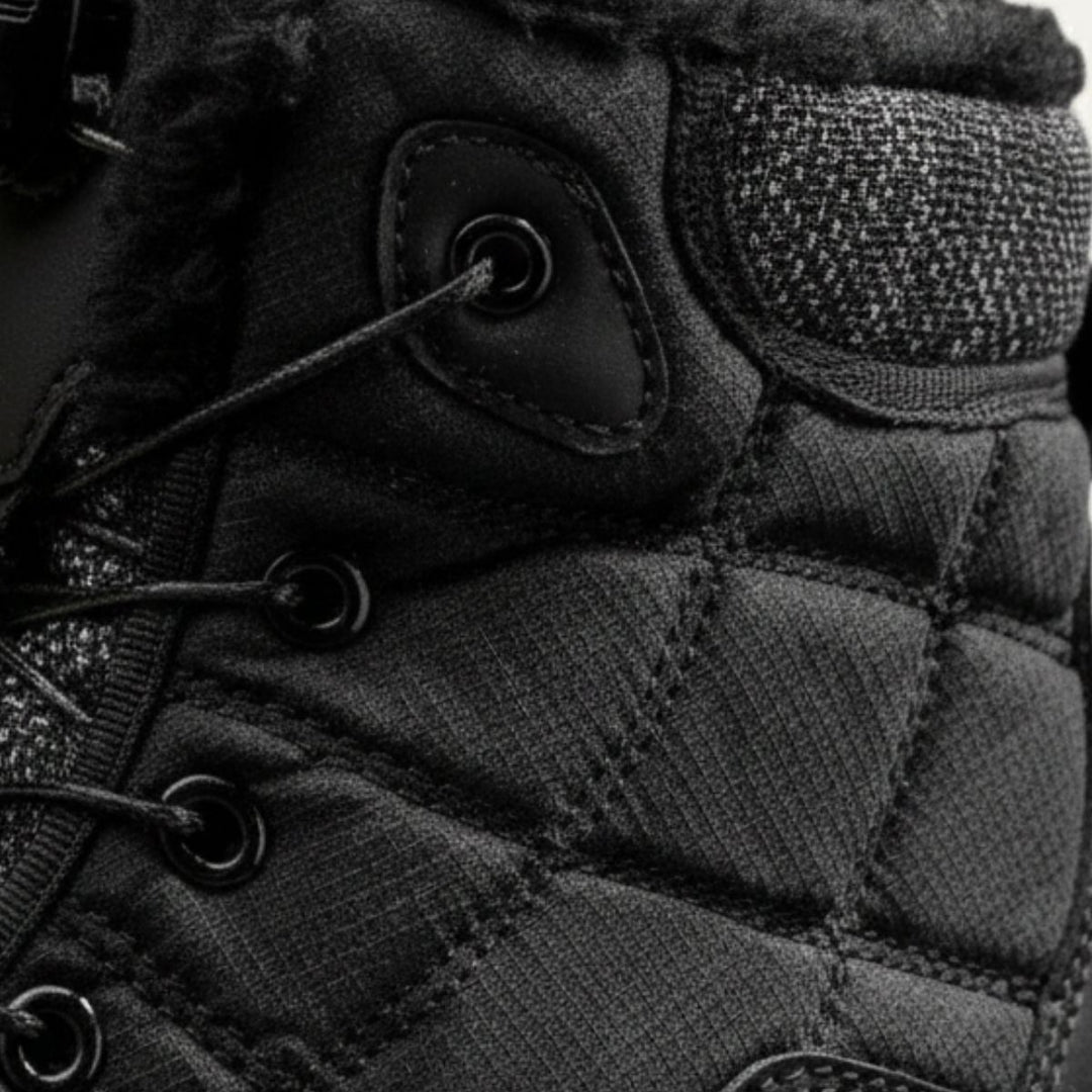 The Northpark Men’s Stylish Plush Lined Snow Boots