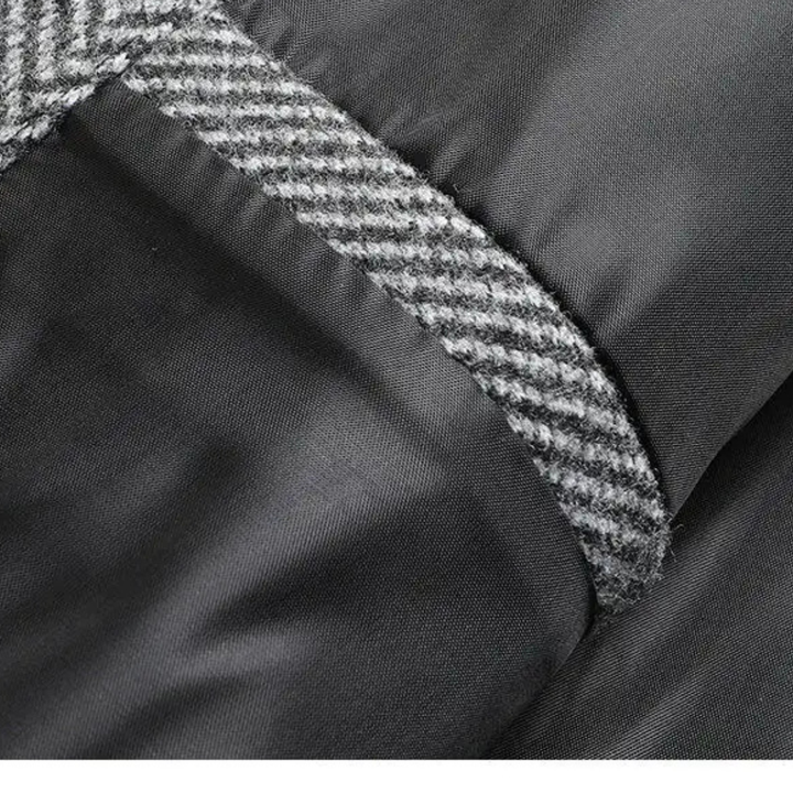 The Davos Men’s Smart Casual Single Breasted Wool Blend Blazer
