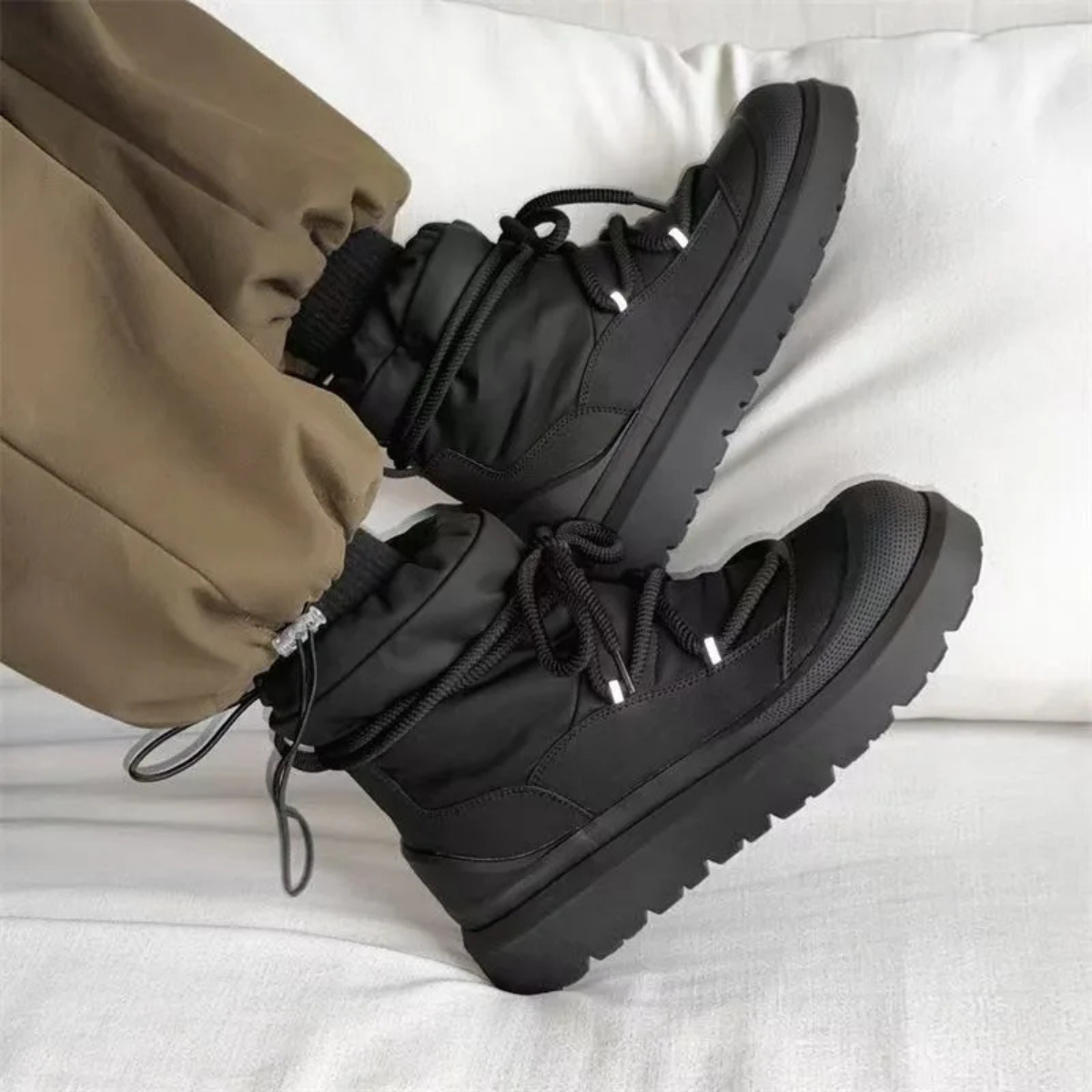 The Ladispoli Men’s Winter Fur Lined Anti Slip Casual Ankle Snow Boots