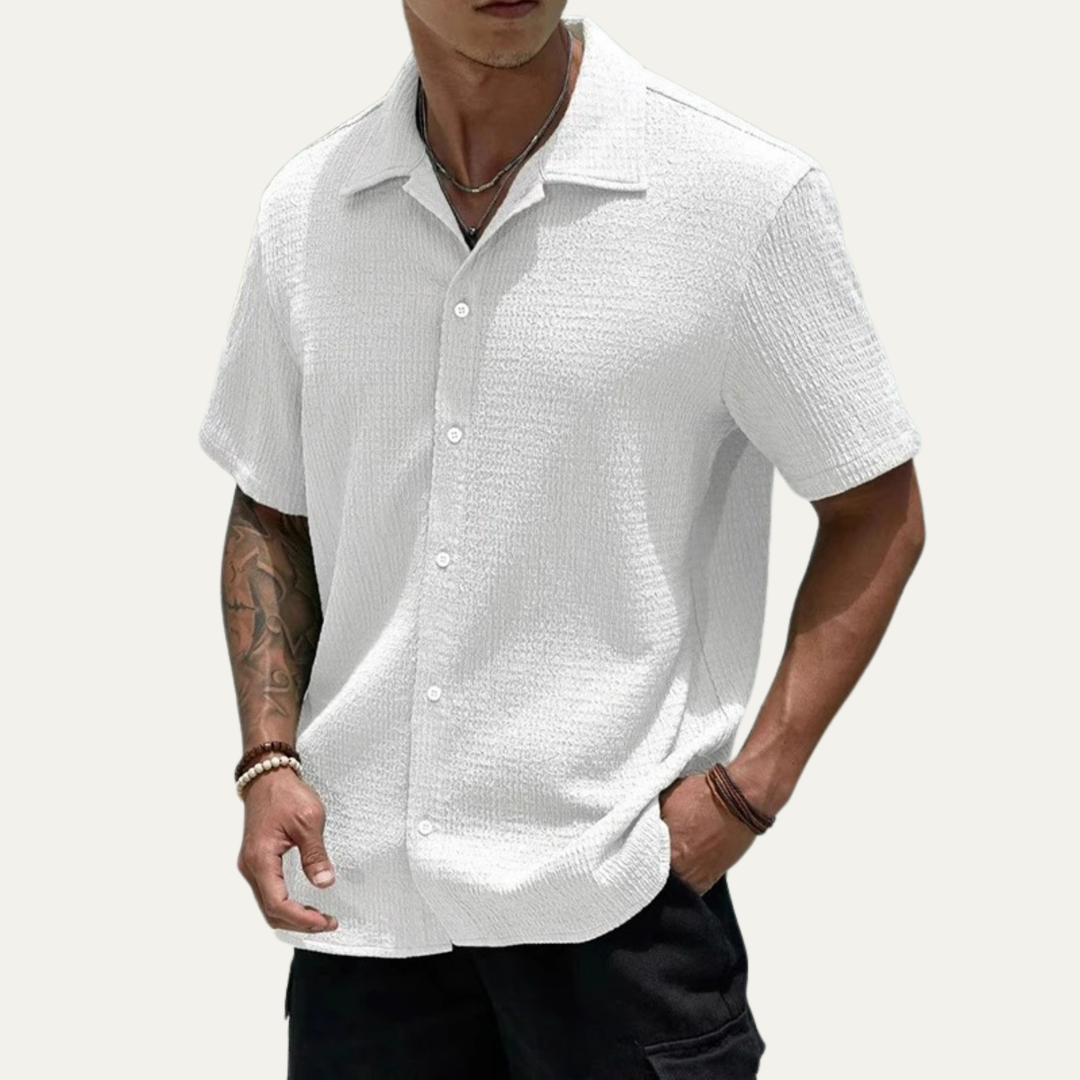 The Laguna Men’s Smart Collar Shirt