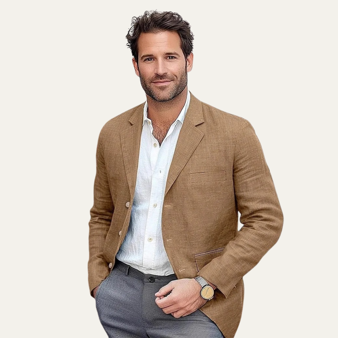 The Eureka Men’s Lightweight Smart Blazer
