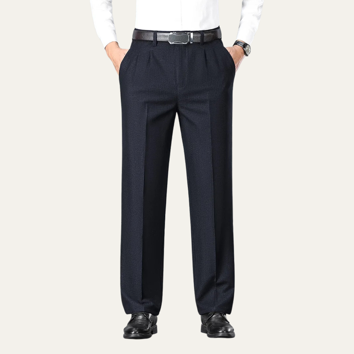 The Oakshire Men’s Double Pleated Straight Leg Dress Pants
