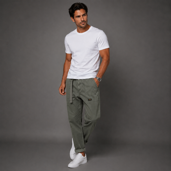 The Ellsworth Men’s Classic Straight Leg Pants