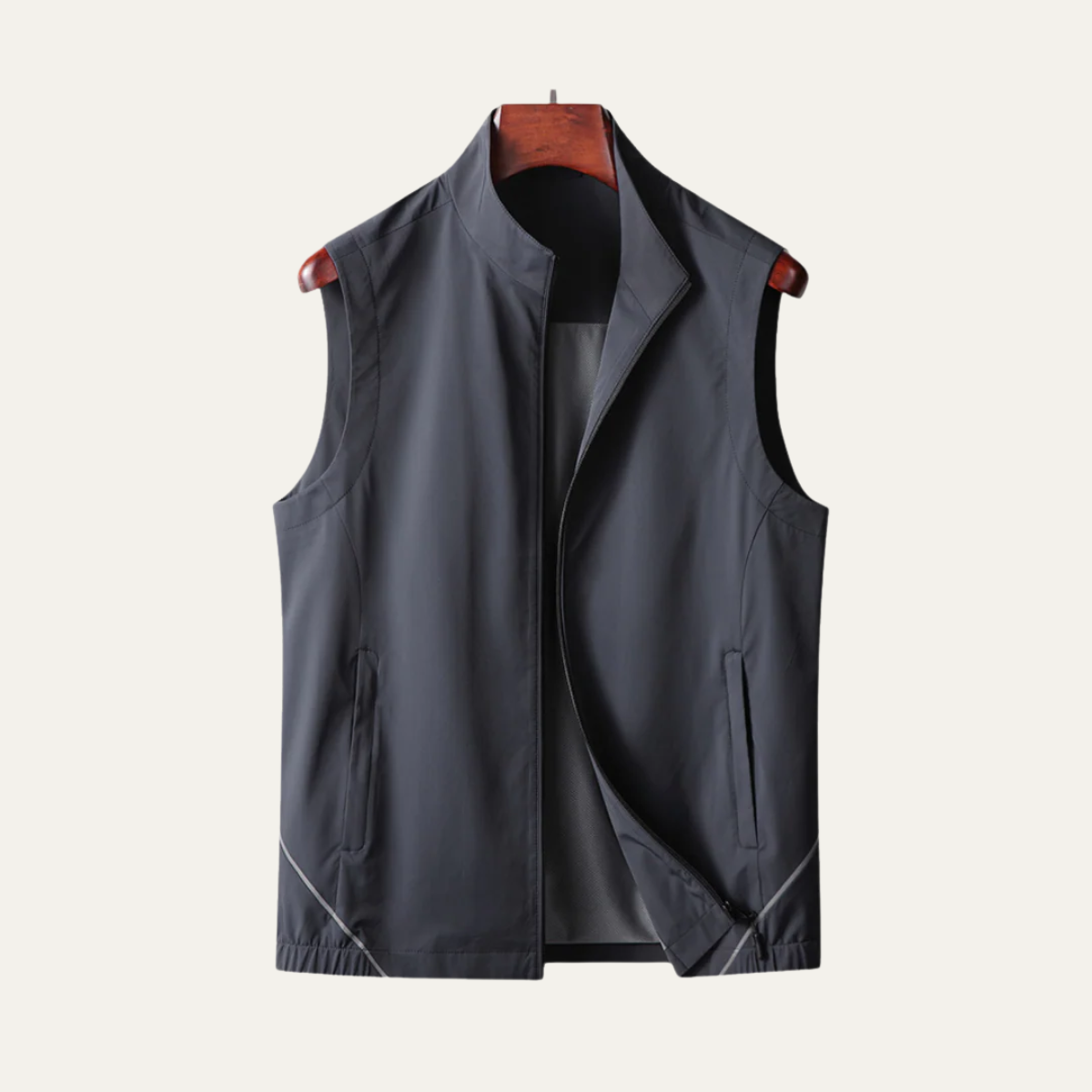 The SoHo Men’s Lightweight Casual Gilet – Breathable Sleeveless Outdoor Vest for Layering