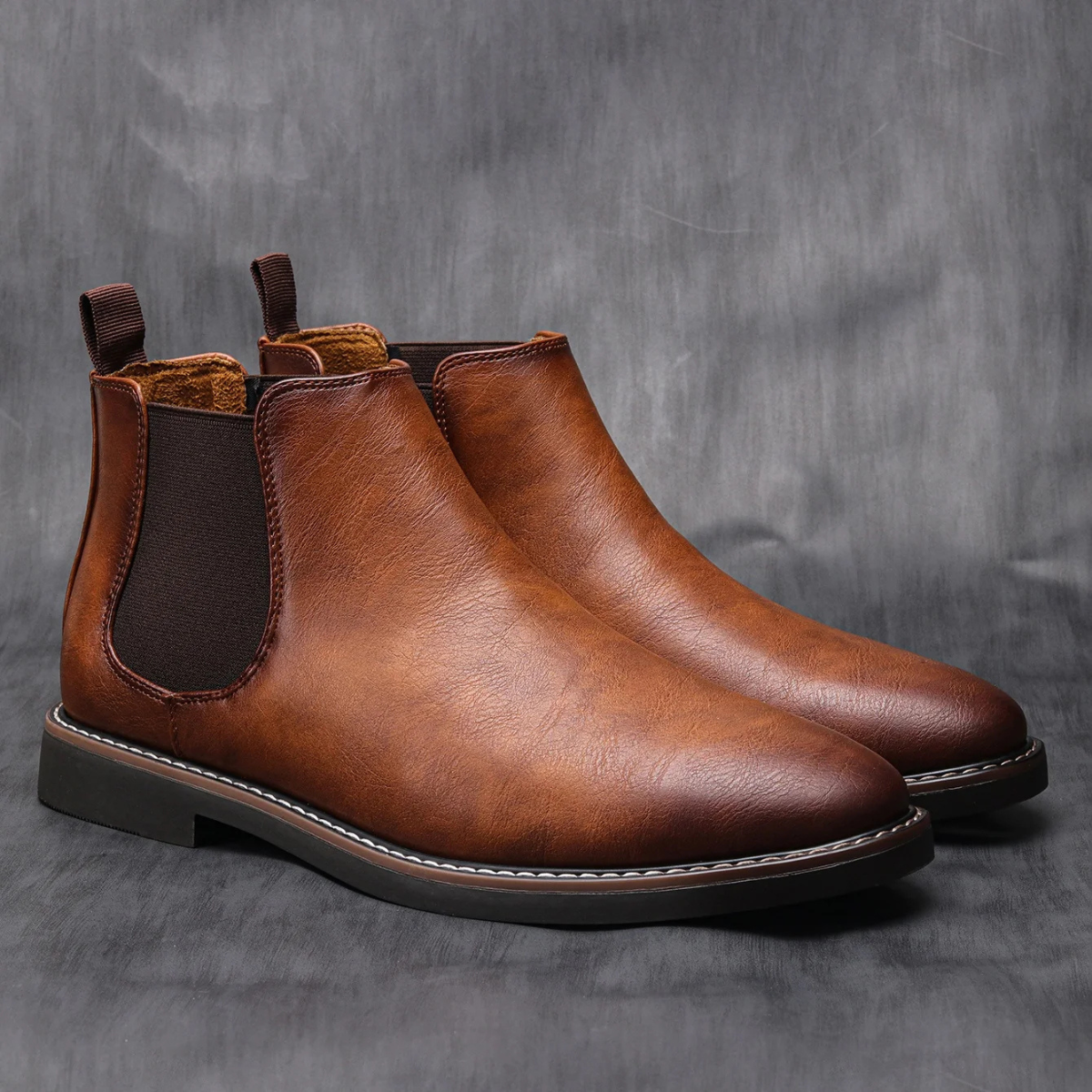 The Mantova Men’s Classic Retro Slip On Ankle Leather Chelsea Boots