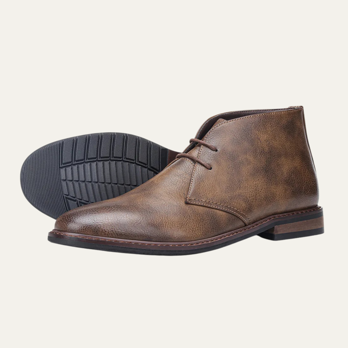 The Locorotondo Men’s Leather Lace Up Chukka Boots