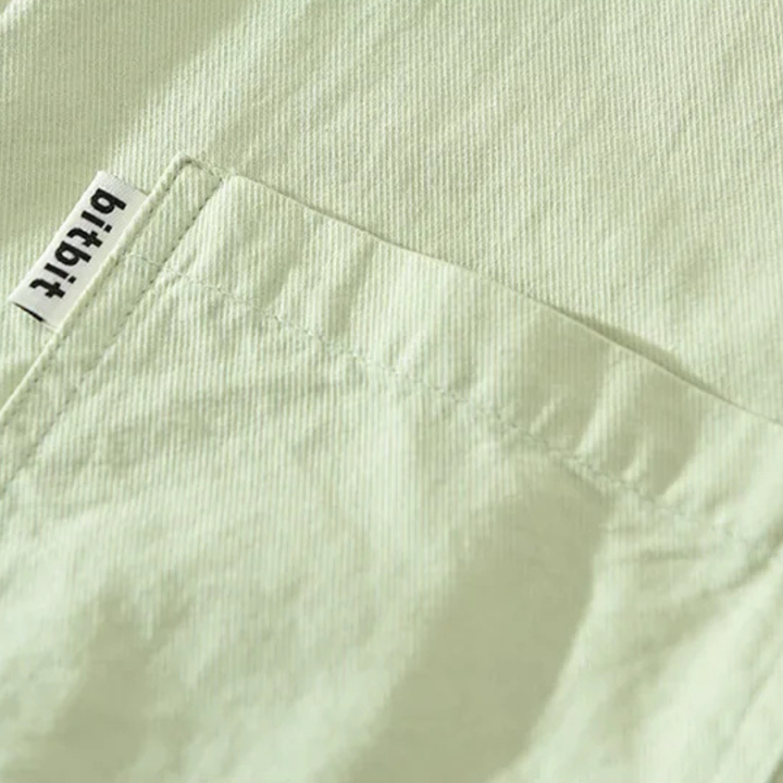 The Ashwater Men’s 100% Cotton Casual Shirt with Pocket