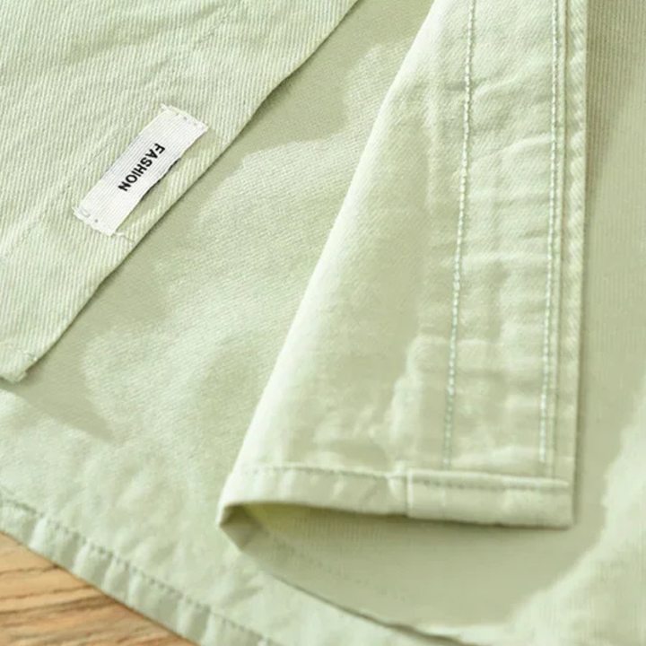 The Ashwater Men’s 100% Cotton Casual Shirt with Pocket