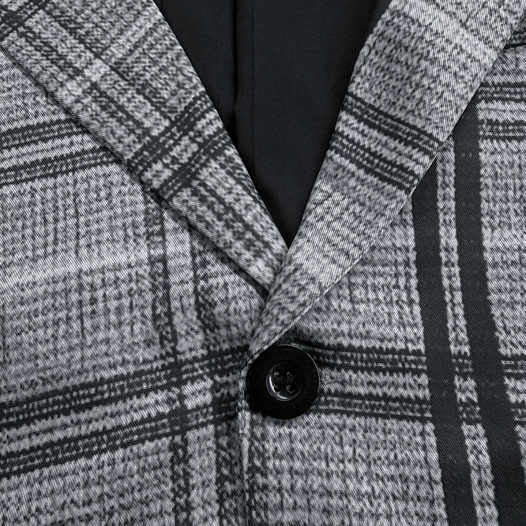 The San Clemente Men’s Plaid Slim Fit Suit Set
