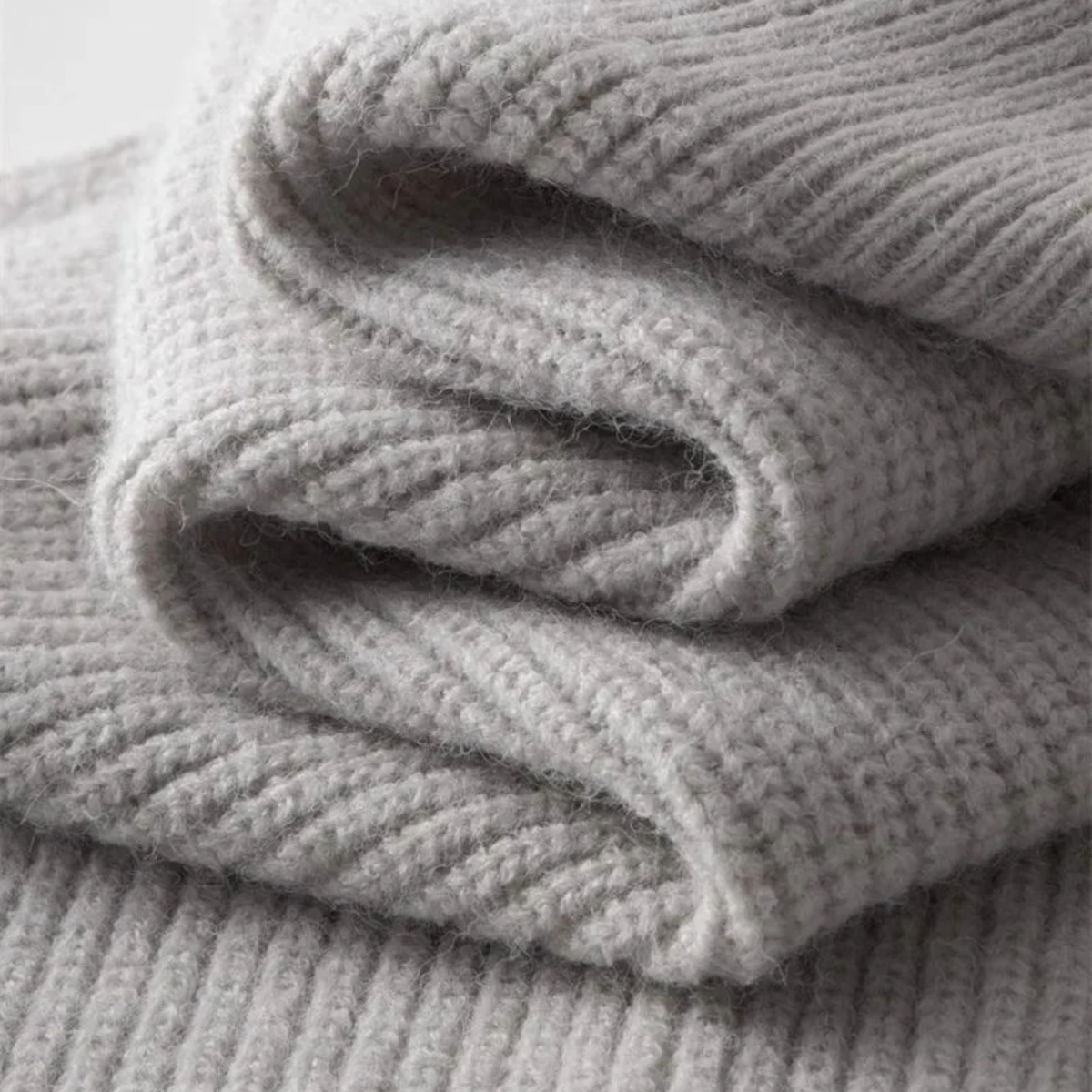 The Richmond Men’s Elegant Merino Wool Zip Up Cardigan