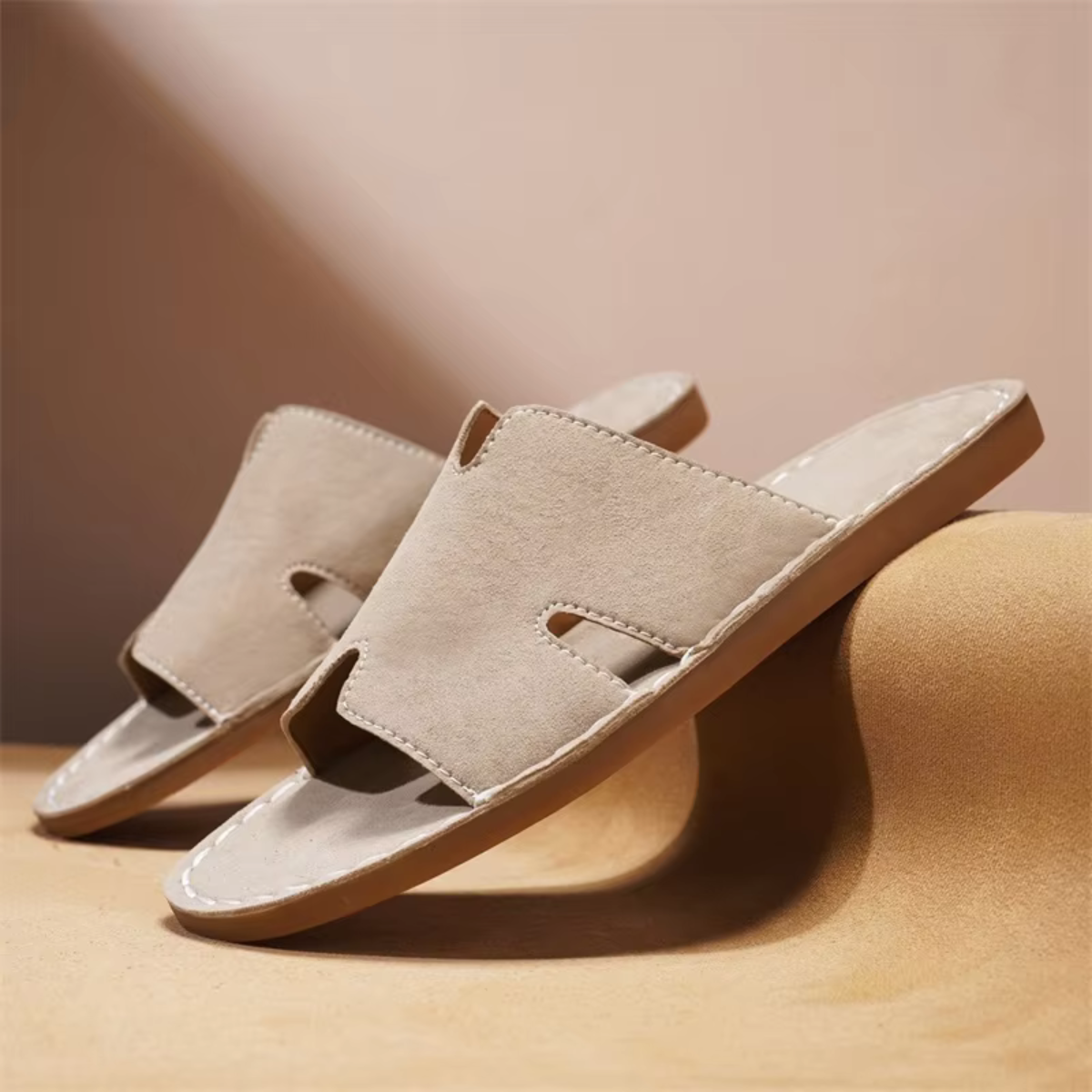 The Brentwood Men’s Lightweight Summer Slide Sandals