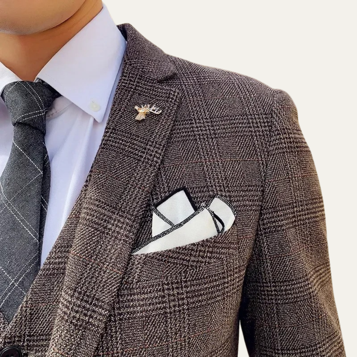 The Vigevano Men’s Plaid 3 Piece Suit – Blazer Vest and Pants Formal Set