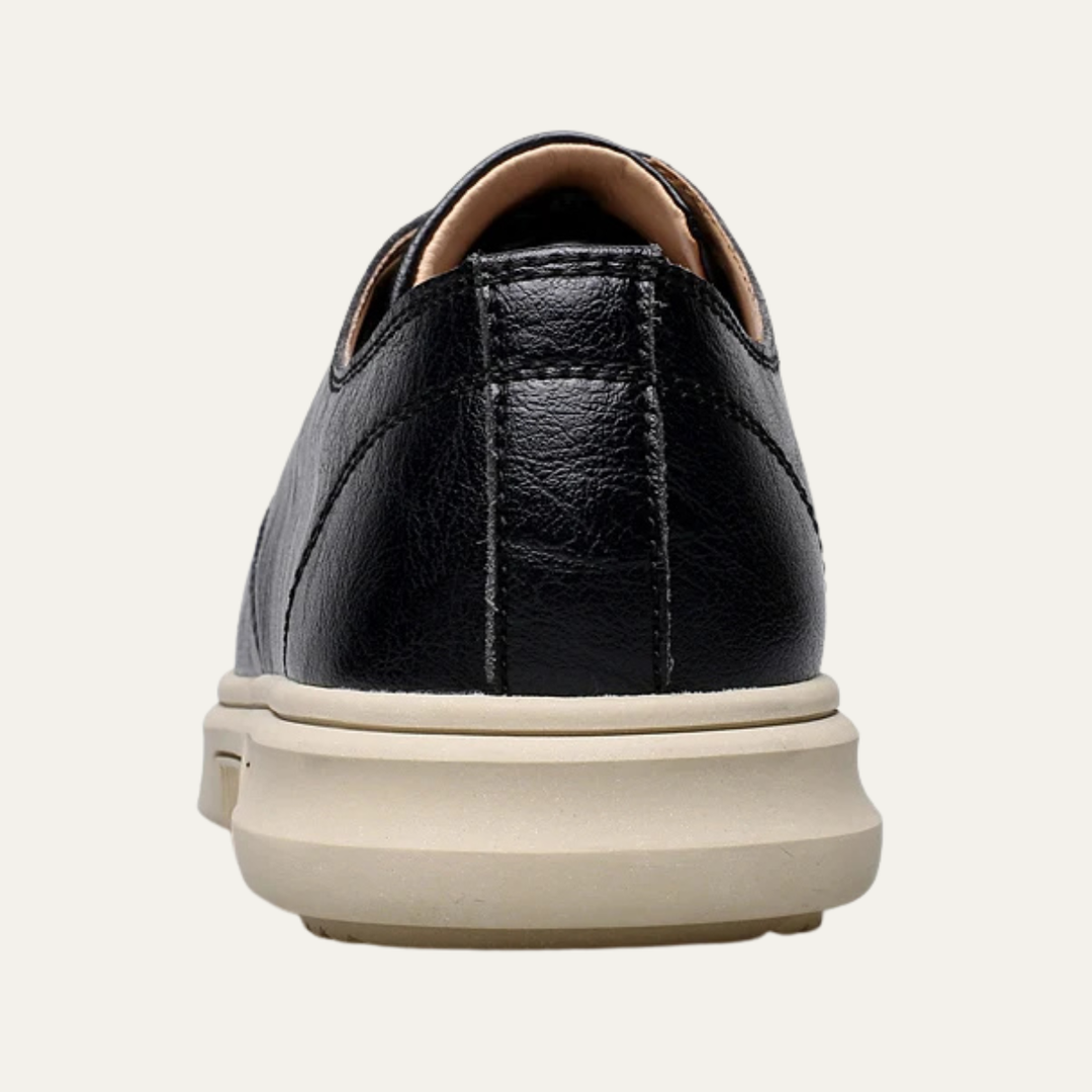 The Alderwood Men’s Comfortable Leather Look Lace Up Sneakers