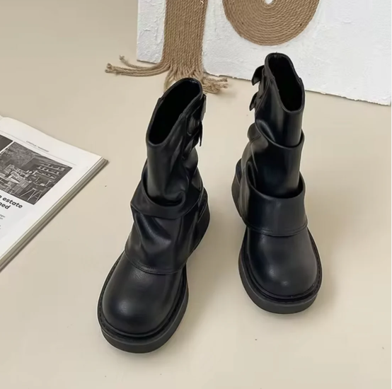 Women's Vintage-Inspired Vegan Leather Slip-On Boots