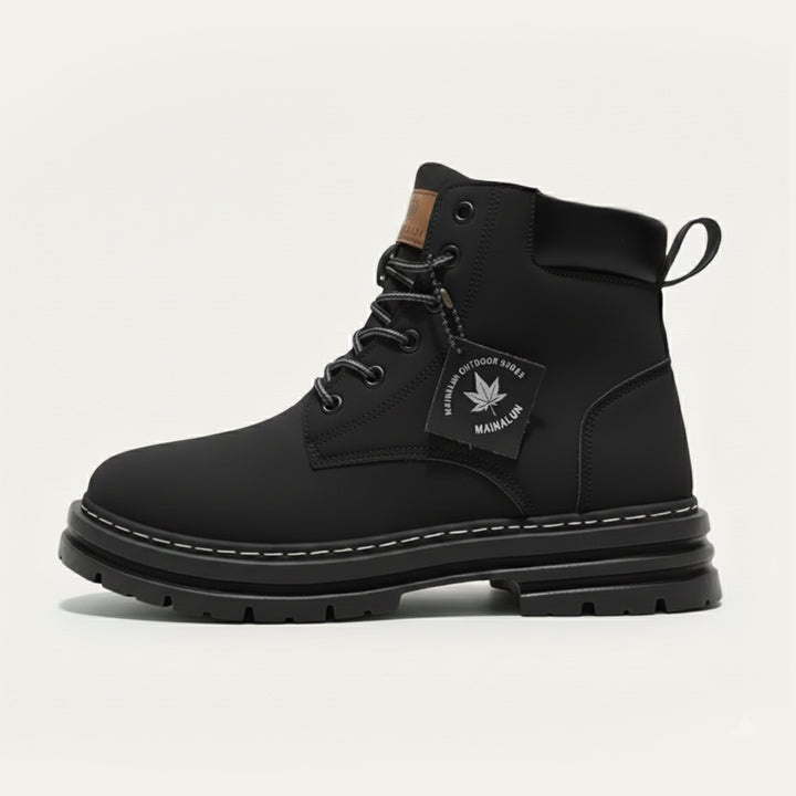 The Silverlake Men’s Cozy Fur Lined Insulated Snow Boots