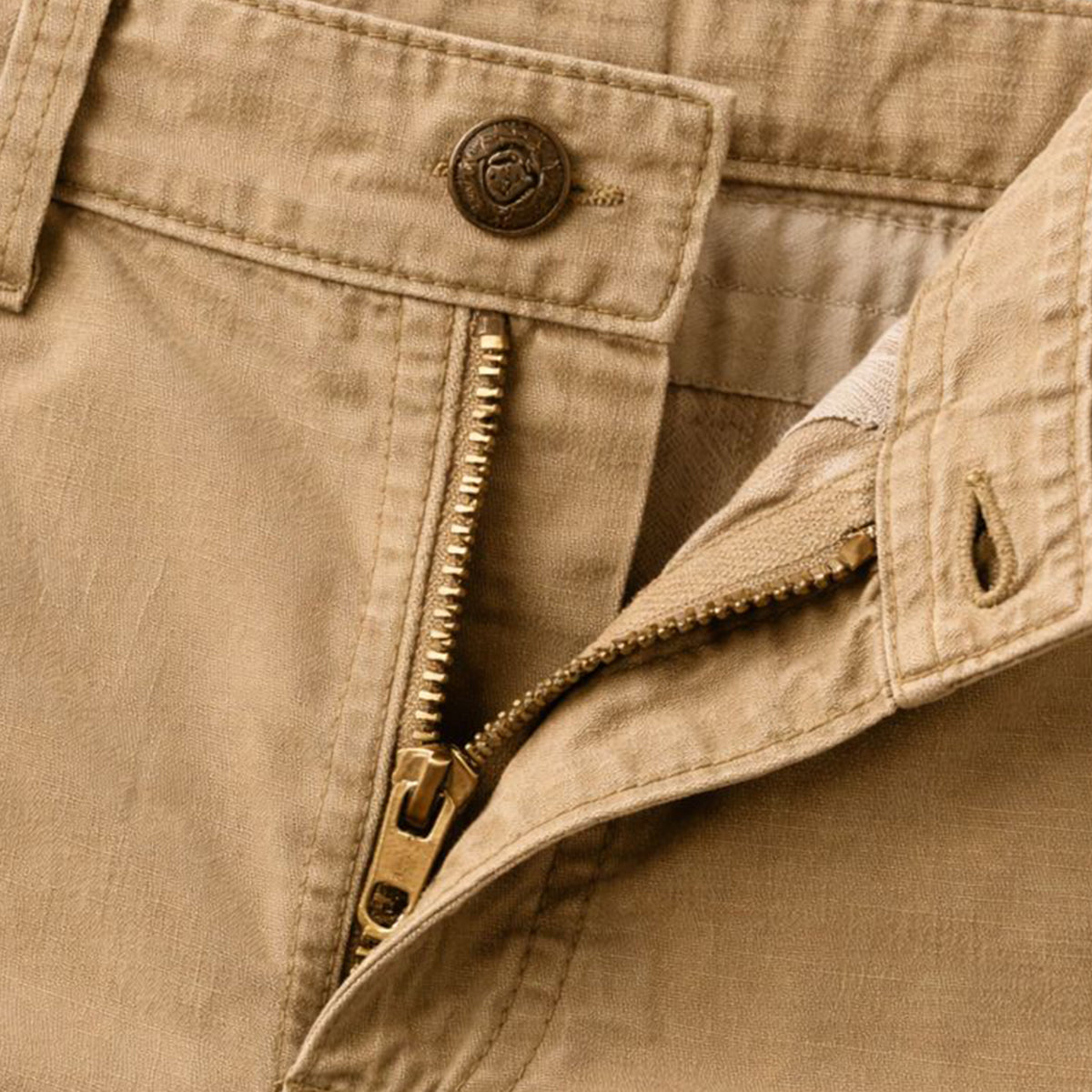 The Ashford Men’s Lightweight Tactical Cargo Shorts